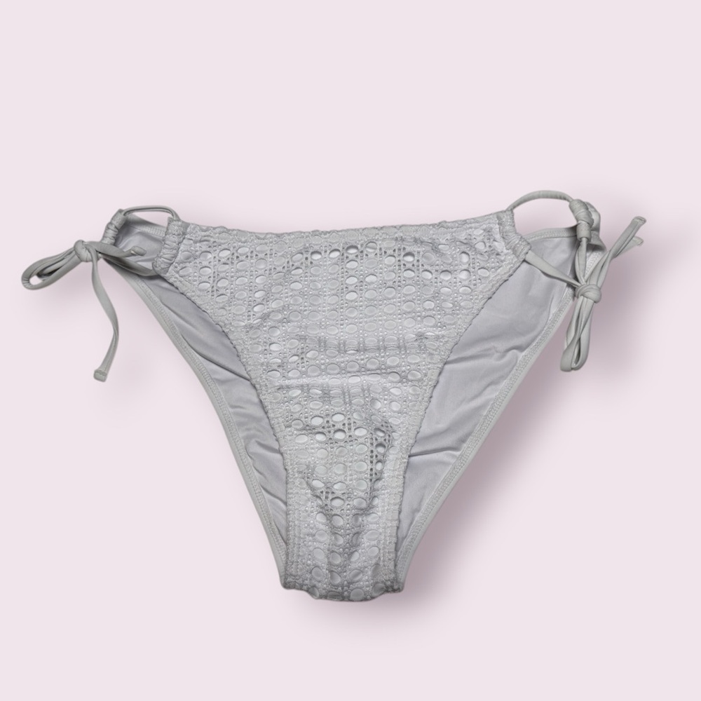 Zaful White Crochet Eyelet Embroidered Bikini Bottoms Medium